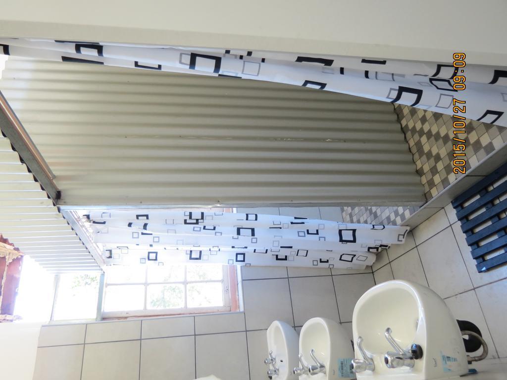 Riverlodge Backpackers Cape Town Exterior photo