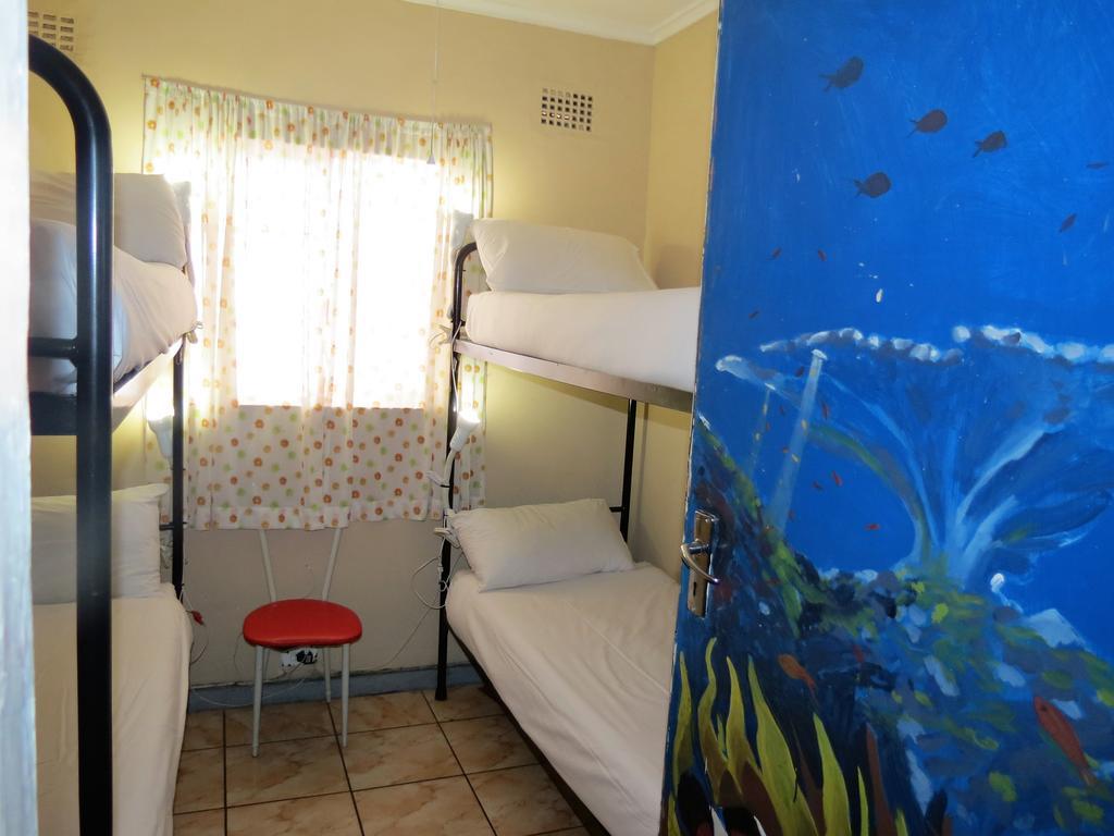 Riverlodge Backpackers Cape Town Exterior photo
