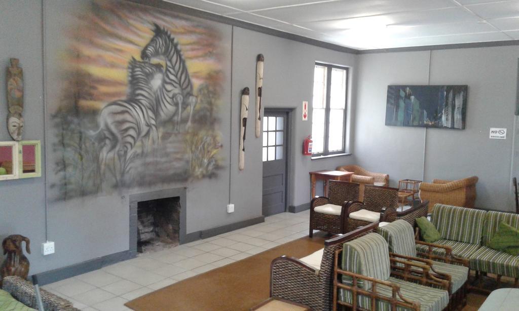 Riverlodge Backpackers Cape Town Exterior photo