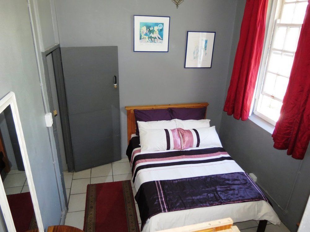 Riverlodge Backpackers Cape Town Exterior photo