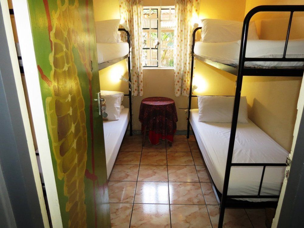 Riverlodge Backpackers Cape Town Exterior photo
