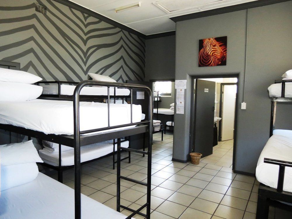 Riverlodge Backpackers Cape Town Exterior photo